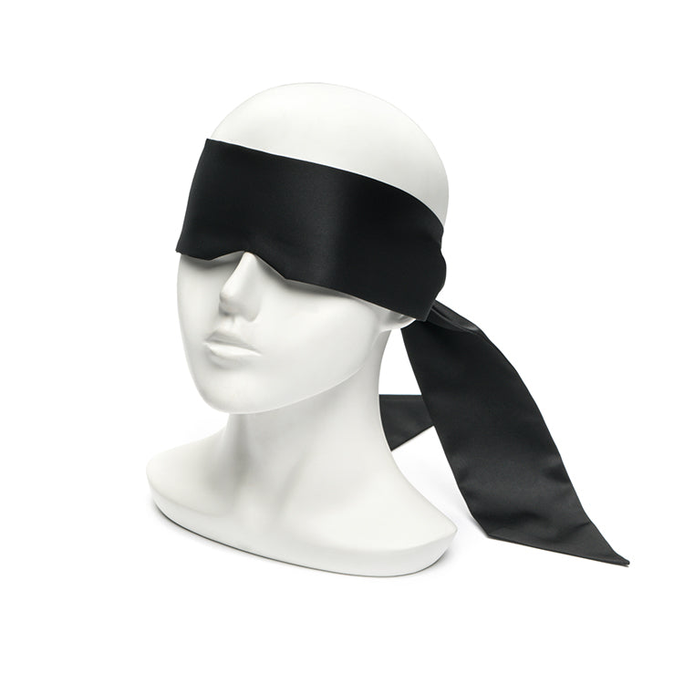 Box Love and Play van De Paarse Keizerin op witte achtergrond