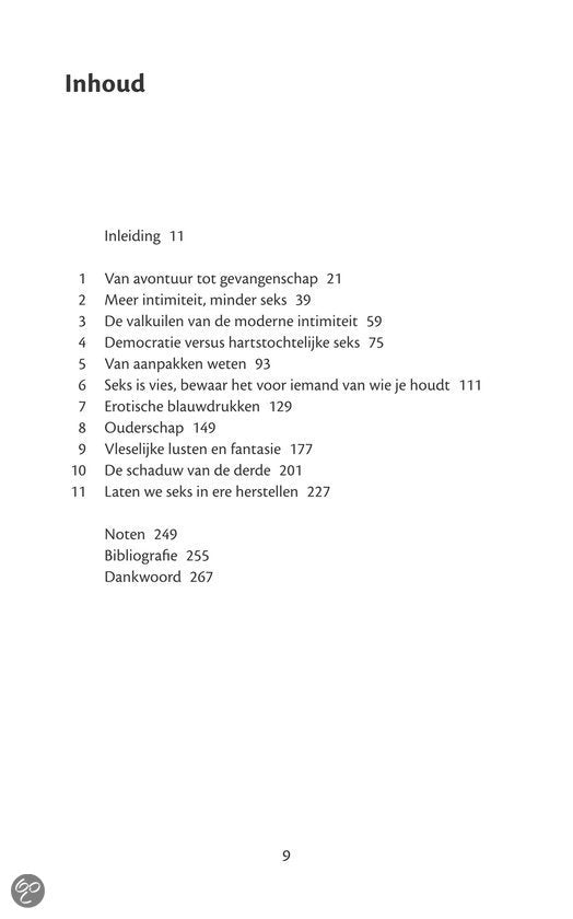 Opengeslagen boek toont inhoudsopgave en eerste hoofdstuk over intimiteit