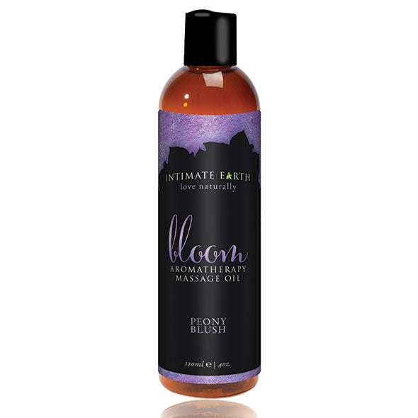 Intimate Earth Bloom aromatherapie massage-olie Peony Blush, 120 ml fles met paars-zwart etiket en zwarte schroefdop